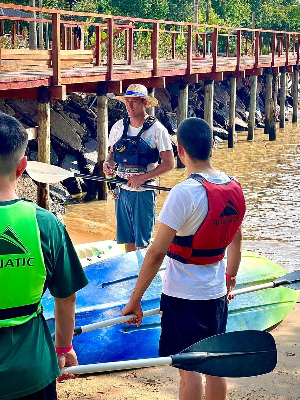 excursion guiada en kayak - extranjeros
